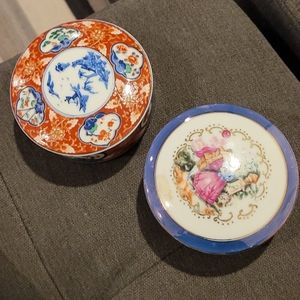 Vintage porcelain circle jewelry dishes